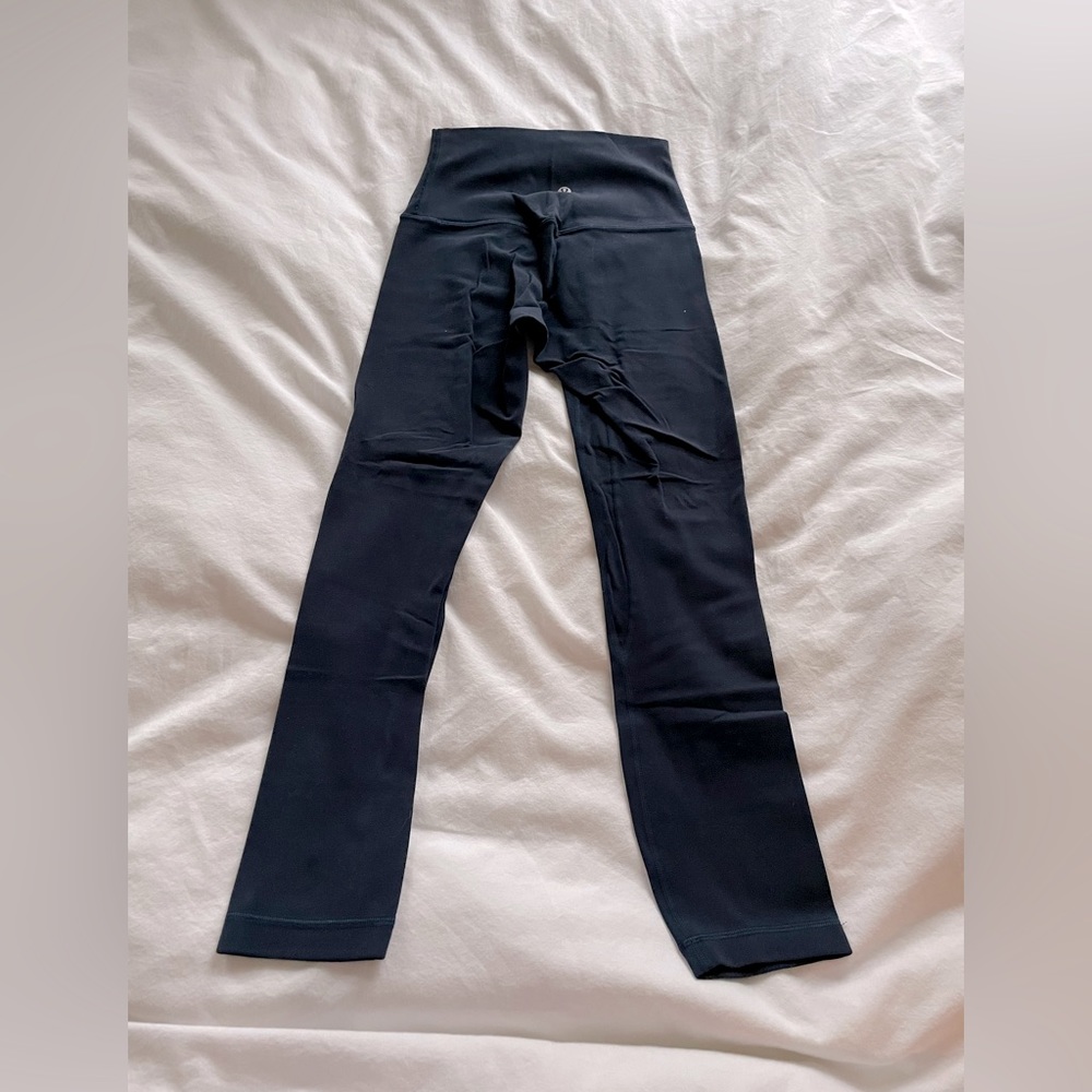Lululemon leggings length-21’’ size-4